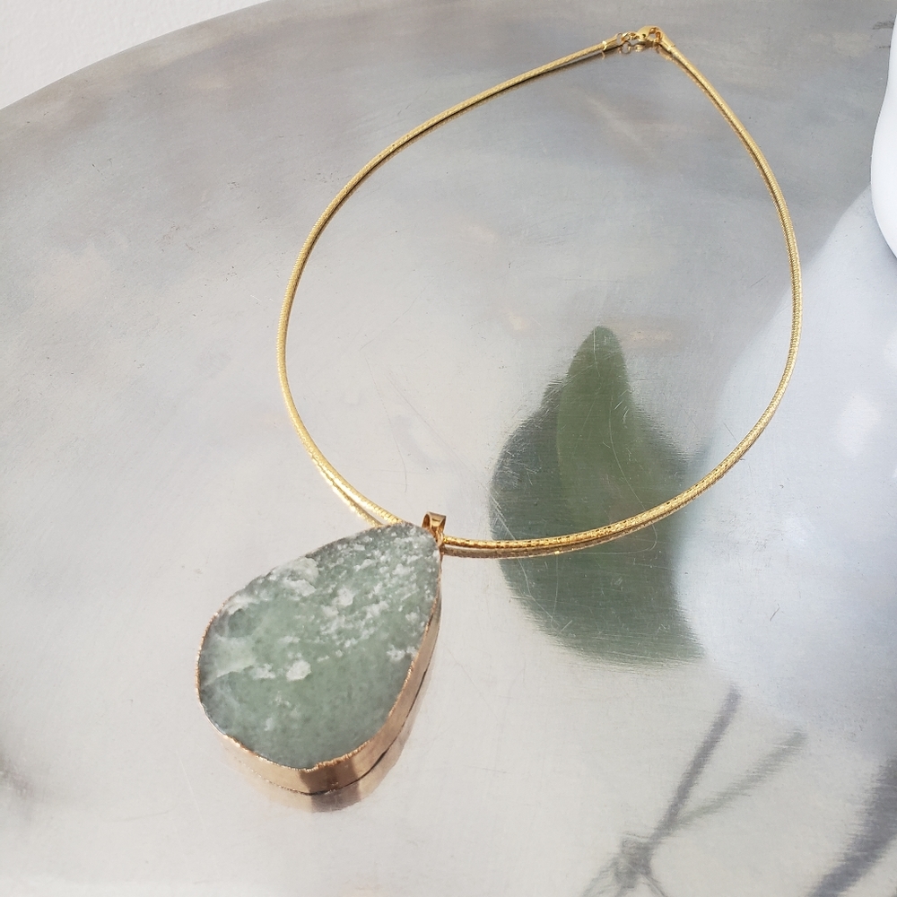 Natural stone necklace